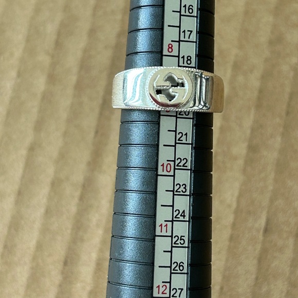 Gucci silver ring NIB - Picture 2 of 11